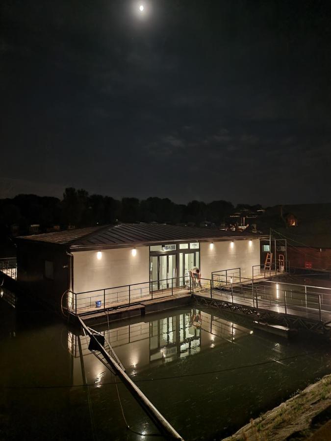 Hotel Swan Belgrad Exterior foto
