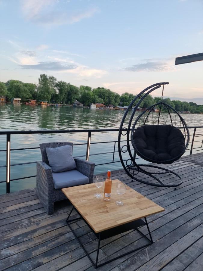 Hotel Swan Belgrad Exterior foto